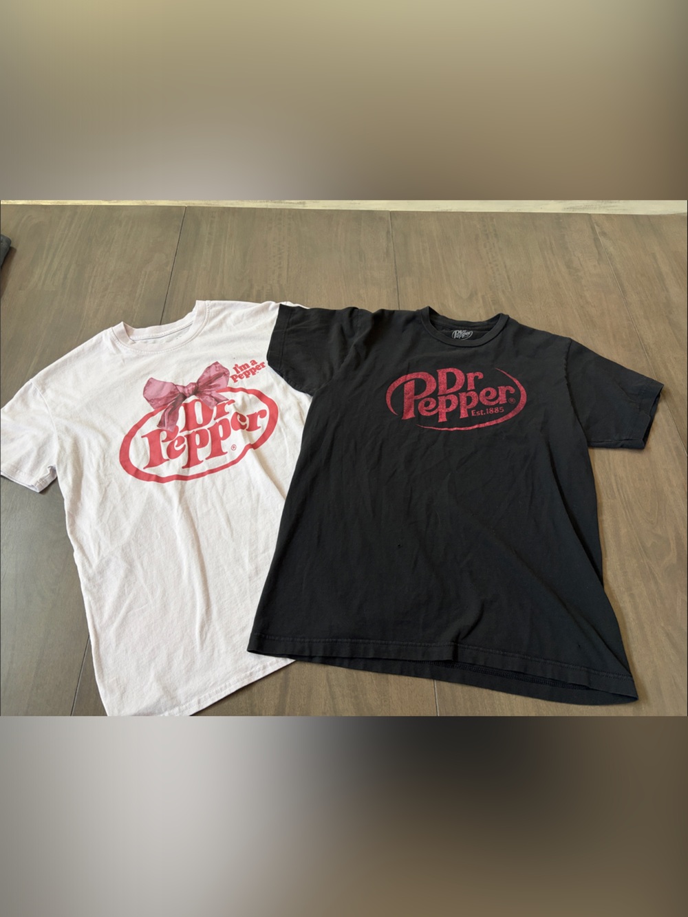 Dr Pepper Graphic Tee - White & Black with Red Logo